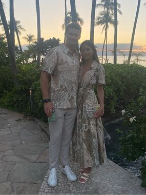 The Bright Side (Rocky Barnes) - Short Sleeve Maxi Dress in Safari print